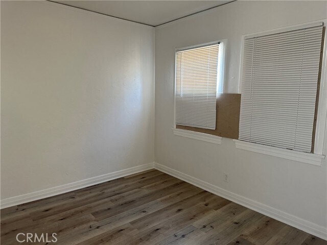 Foto del edificio - 529 W 22nd St