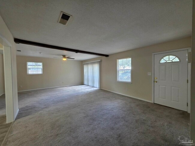 Building Photo - 4925 La Ceiba Dr