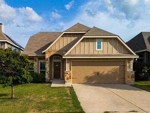 Building Photo - 3310 Greyfriar Dr