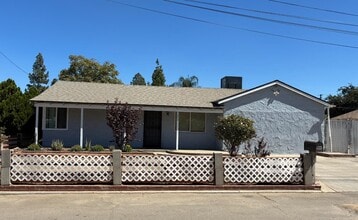 Building Photo - 3092 W Floradora Ave