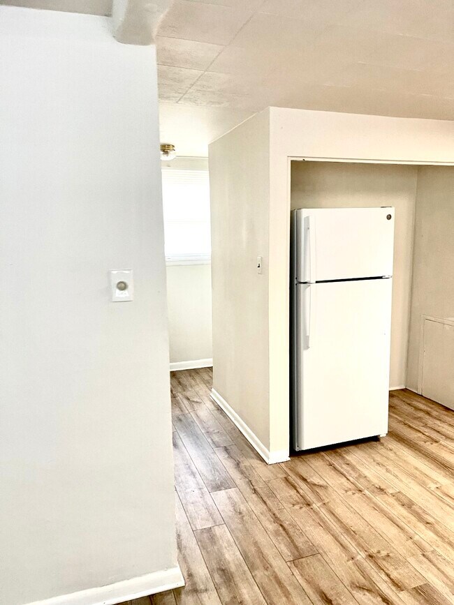 Foto del edificio - 4001 Crescent Ave