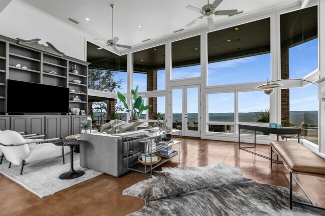 Foto del edificio - 78 Pascal Ln