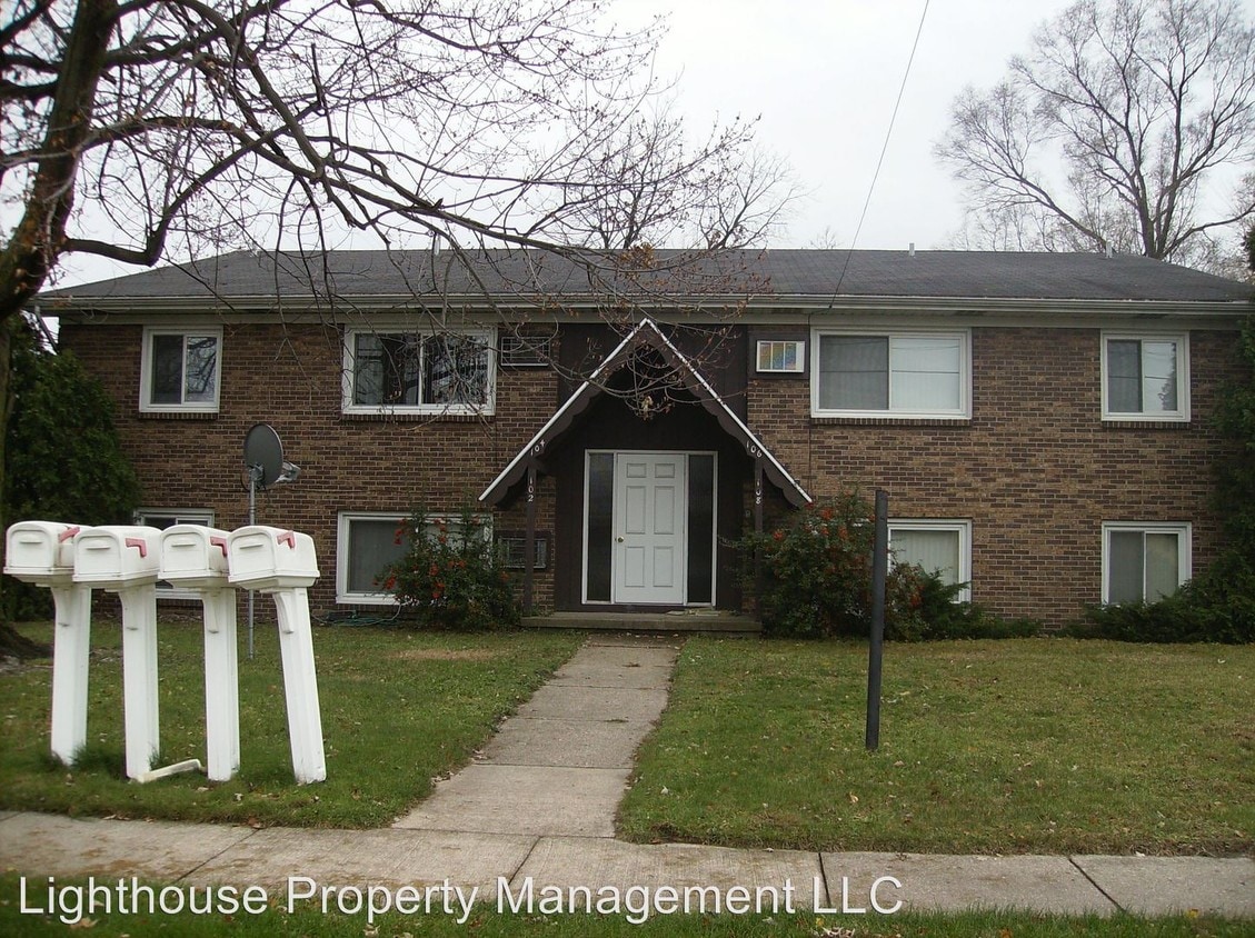Primary Photo - 100 43rd St SE