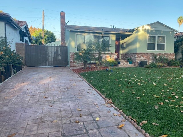 Front House view - 1519 Fairfield St