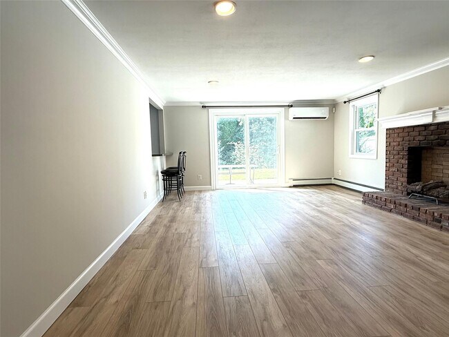 Foto del edificio - 8 Crawford Ct