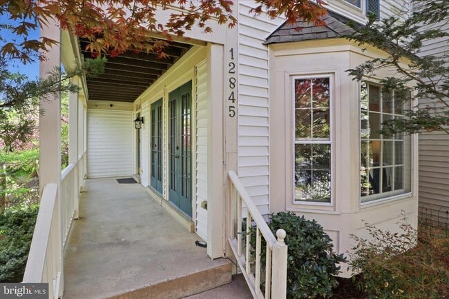 Building Photo - 12845 Mill Brook Ct