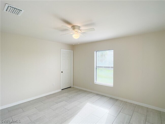 Foto del edificio - 3607 SW 8th Pl