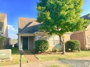 Building Photo - 10221 Sterling Ridge Dr