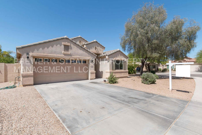 Foto principal - 4364 E Coal St
