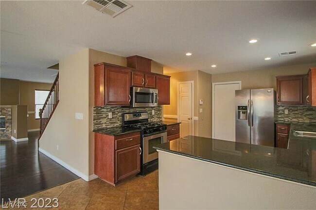 Foto del edificio - 3384 Jasmine Vine Ct