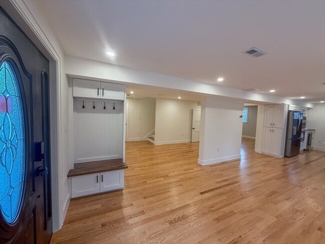 Building Photo - 405 North Ave