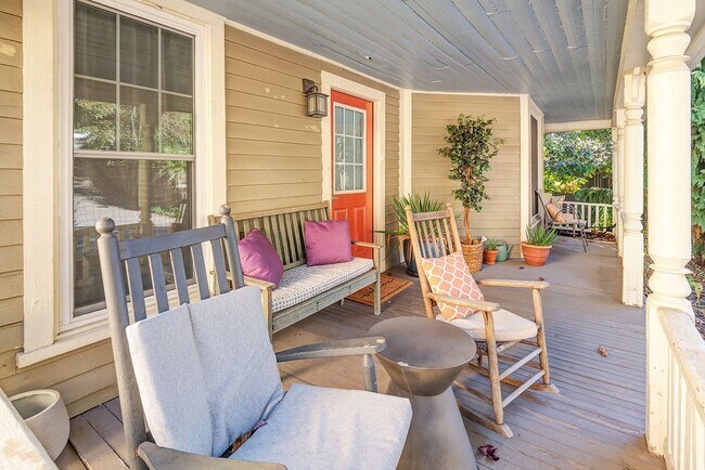 Foto del edificio - 24 Jefferson Dr