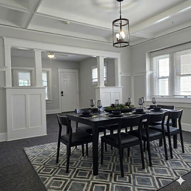 Building Photo - 3031 Boulevard Pl