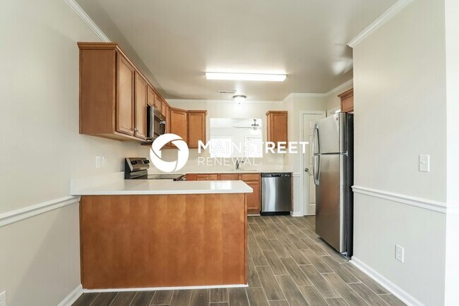 Foto del edificio - 3 Bedroom Pet-Friendly Home in WINSTON SAL...