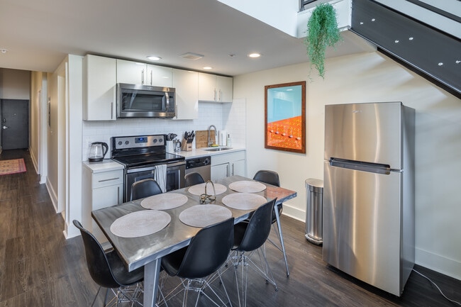 Building Photo - West Lofts Apartments