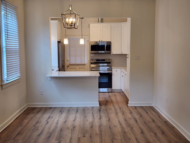 Building Photo - 58 Metairie Ct