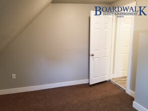 Building Photo - 2679 Quincy Ave