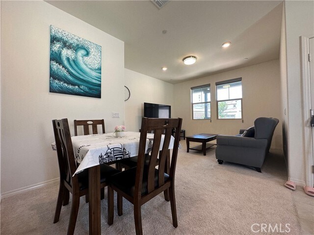 Building Photo - 6569 Zion Wy