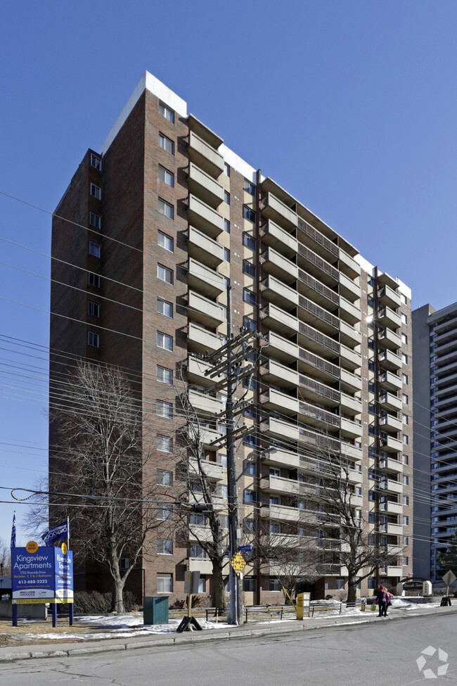 Photo du bâtiment - Riverside Towers