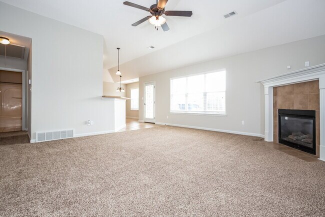 Foto del edificio - 3181 Scott Hill Cir