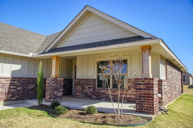 Building Photo - Brand New Home in Washington!