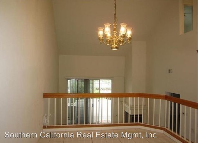 Foto del edificio - 2 br, 2.5 bath House - 24404 Hampton Dr #B