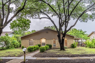 Building Photo - 3728 Yosemite Dr
