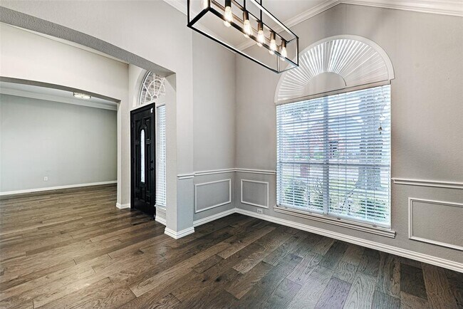 Foto del edificio - 1208 Greenway Dr