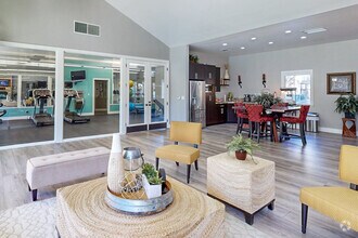 Interior Photo - Hidden Creek