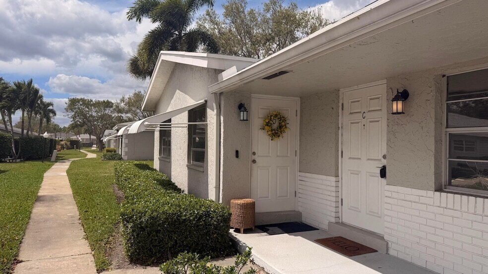 Photo - 2403 Lowson Boulevard Unit D