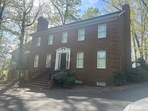 Building Photo - 1159 Nelson Dr