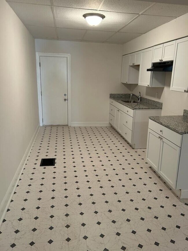 1930 Mosher St, Baltimore, MD 21217 House Rental in Baltimore, MD