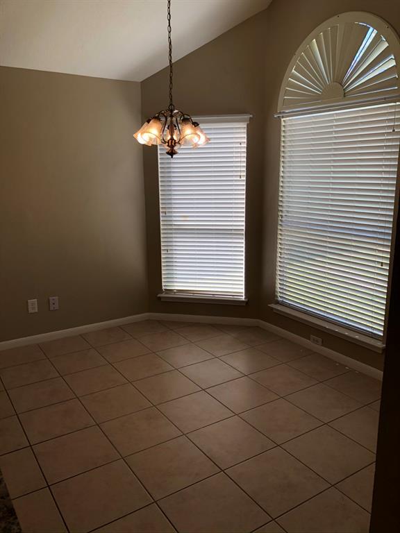 Building Photo - 2906 Tower Bridge Ct