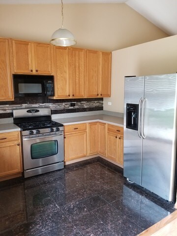 Foto del edificio - 640 Chesterfield Ln