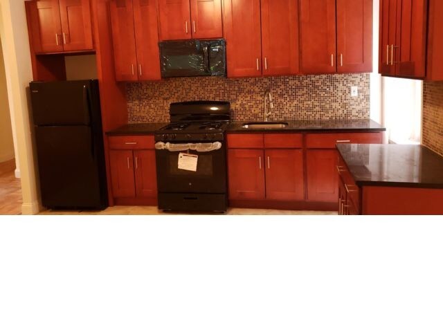 Foto del edificio - 4879 Broadway