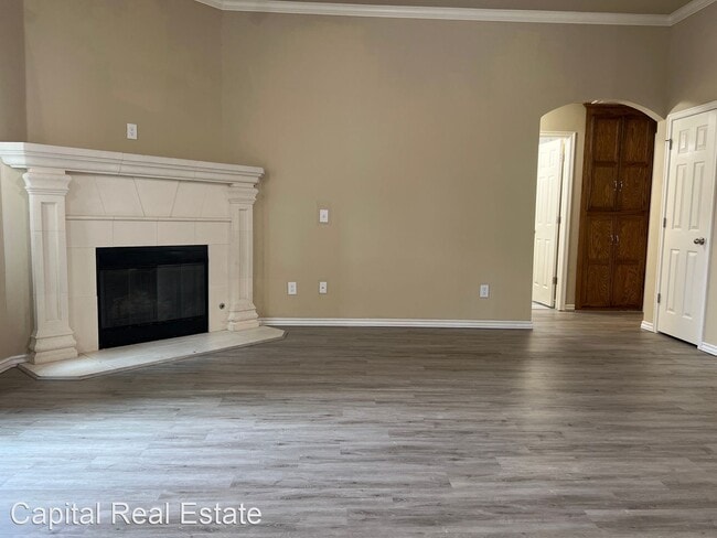 Building Photo - 3 br, 2 bath House - 8012 Breezewood Drive