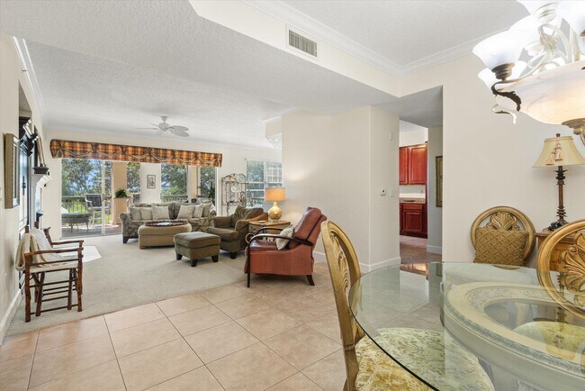 Foto del edificio - 215 S Ocean Grande Dr