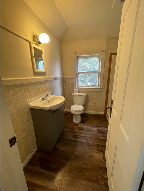 Building Photo - 161 N Prairie St