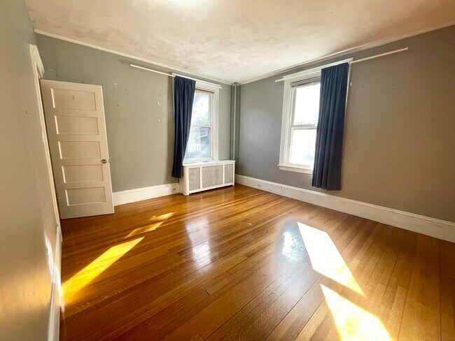 Foto del edificio - 148 Strathmore Rd