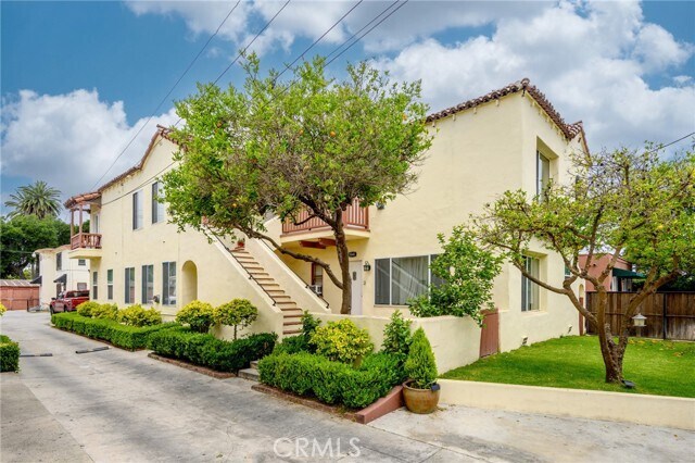 Foto del edificio - 1643 S Catalina St