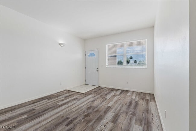 Building Photo - 5612 Rose Garden Rd