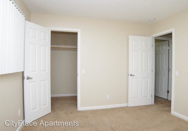 Building Photo - 1136 Virginia Ln