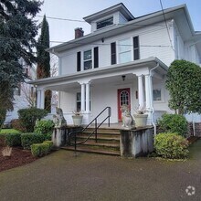 Building Photo - 825 NE Evans St