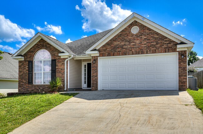 Building Photo - 409 Urial Dr