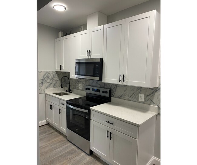 Building Photo - 3523 Edmondson Ave