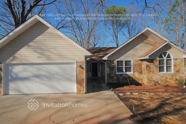 Building Photo - 1810 Timber Lake Rd NW