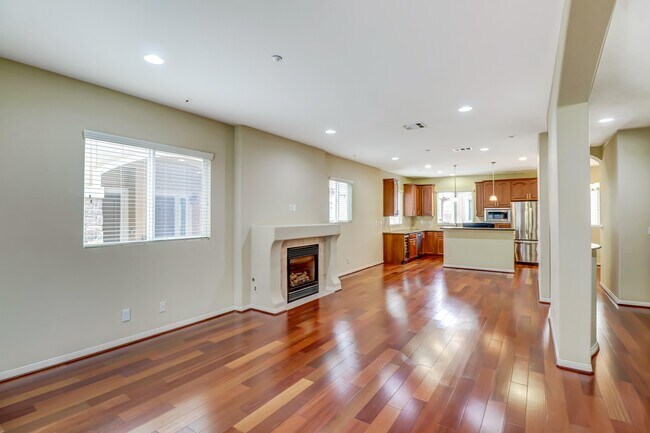 Building Photo - 1714 Ruxton Ln