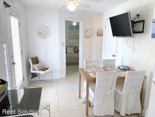 Foto del edificio - 2 br, 1 bath House - 4206 Hollow Hill Dr.