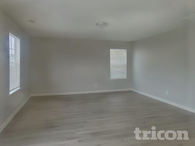 Building Photo - 415 Fox Trot Dr