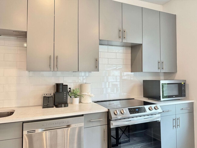 Foto del edificio - 542 Boulevard NE